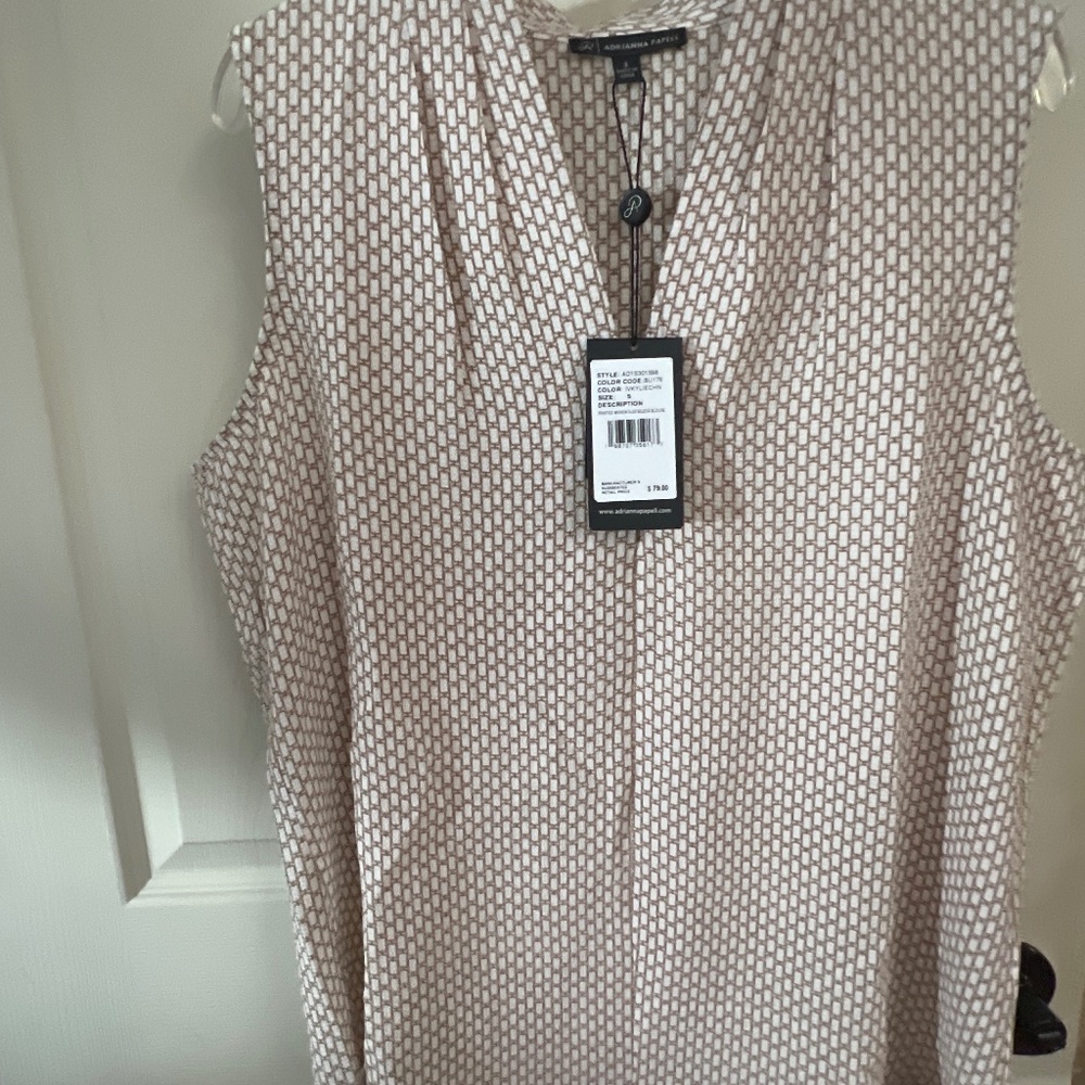 Adrianna Papell sleeveless top NWT